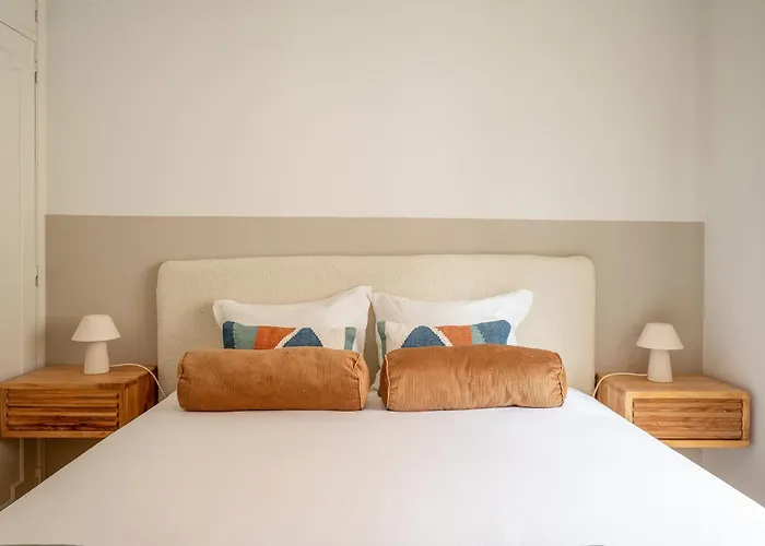 Blue Tide - Two Bedroom Apartment